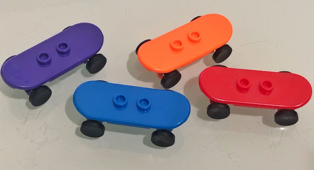 OneDollarLego's tweet photo. Here they are together, posed. For some reason they came with skateboards (???), which comes with stickers but I didn’t bother applying them. IMO they should’ve come with pizza slices or sewer covers instead...

#LegoWill #minifigures #Turtles #TMNT #Lego https://t.co/X9t8qDHvPs