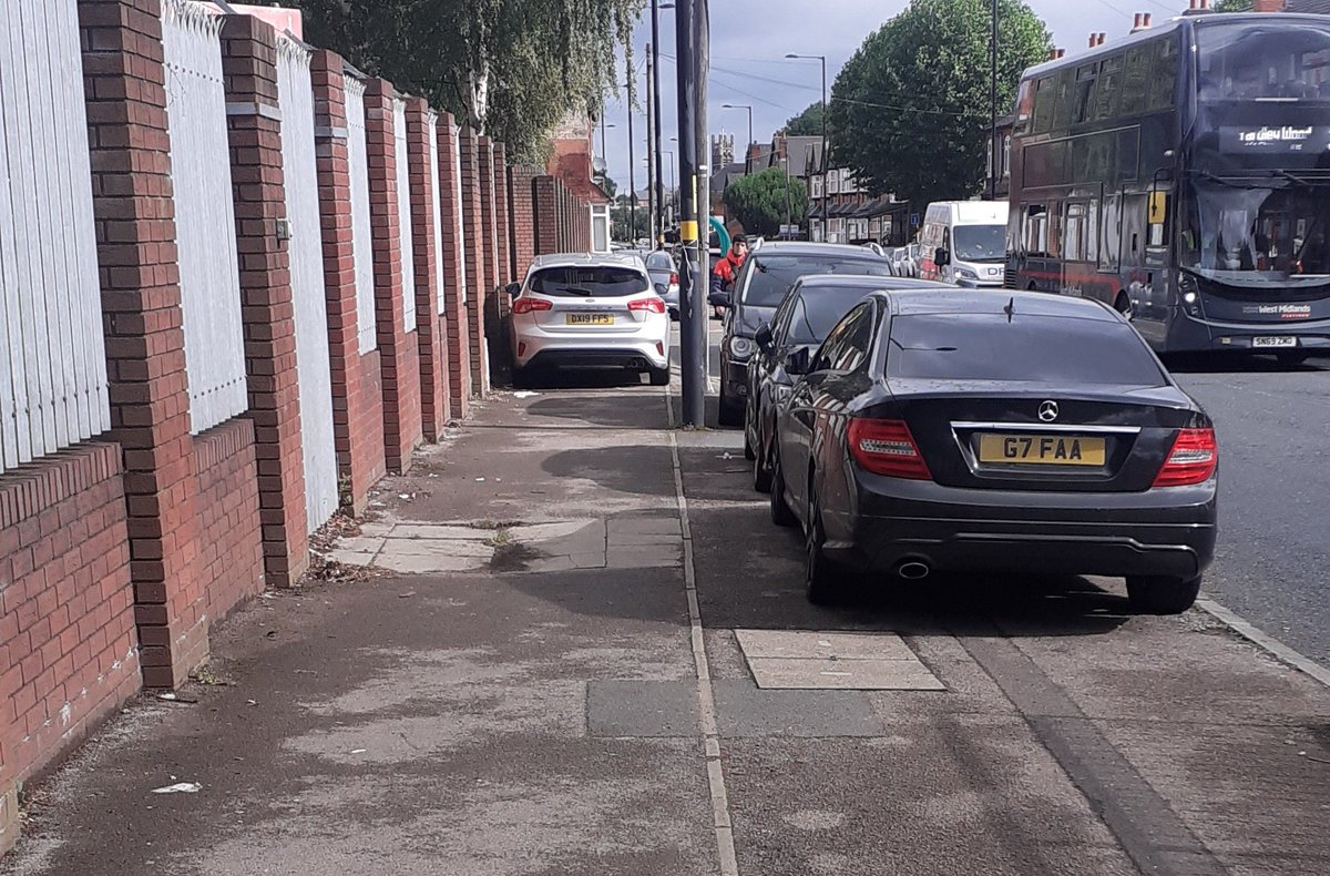 Clearbluesky14's tweet photo. Cars parked across the footpath,on #yardleywoodroad this AM by a drivers who couldn't care less about social distancing or the danger they are  putting other pedestrians in. #pavementobstruction #parkitdontplonkit  @trafficwmp @wmprhrt #roafsafety @Sparkbrookwmp @ShabranaH https://t.co/YdsOnAM5q5