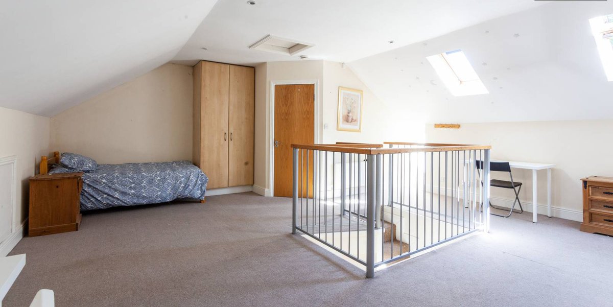 ISADUBLIN's tweet photo. Pinewood Student Residence

Student Residence up to 8 Students, with all you need 🤞🙌 ☘️
- Big Rooms
- Cosy Living Room
- Big Fully Equipped Kitchen
- Lovely Outdoor Garden

Good rooms, go fast. Book yours today 😘

#Dublin #ireland #erasmus https://t.co/UbZfwQLgP1