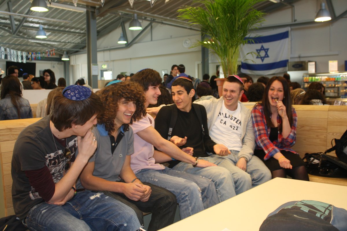 JFS School tweet media