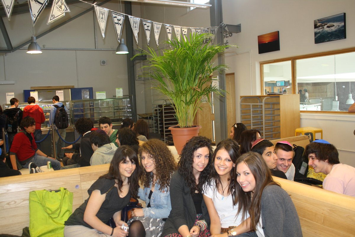 JFS School tweet media