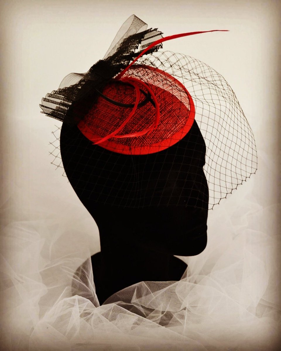 margoth_tocados's tweet photo. #margothtocados #tocadosporencargo #tocadospersonalizados #bodas #bodasdeverano #eventosespeciales #invitadaperfecta #invitadaideal https://t.co/cCHknQfdJq