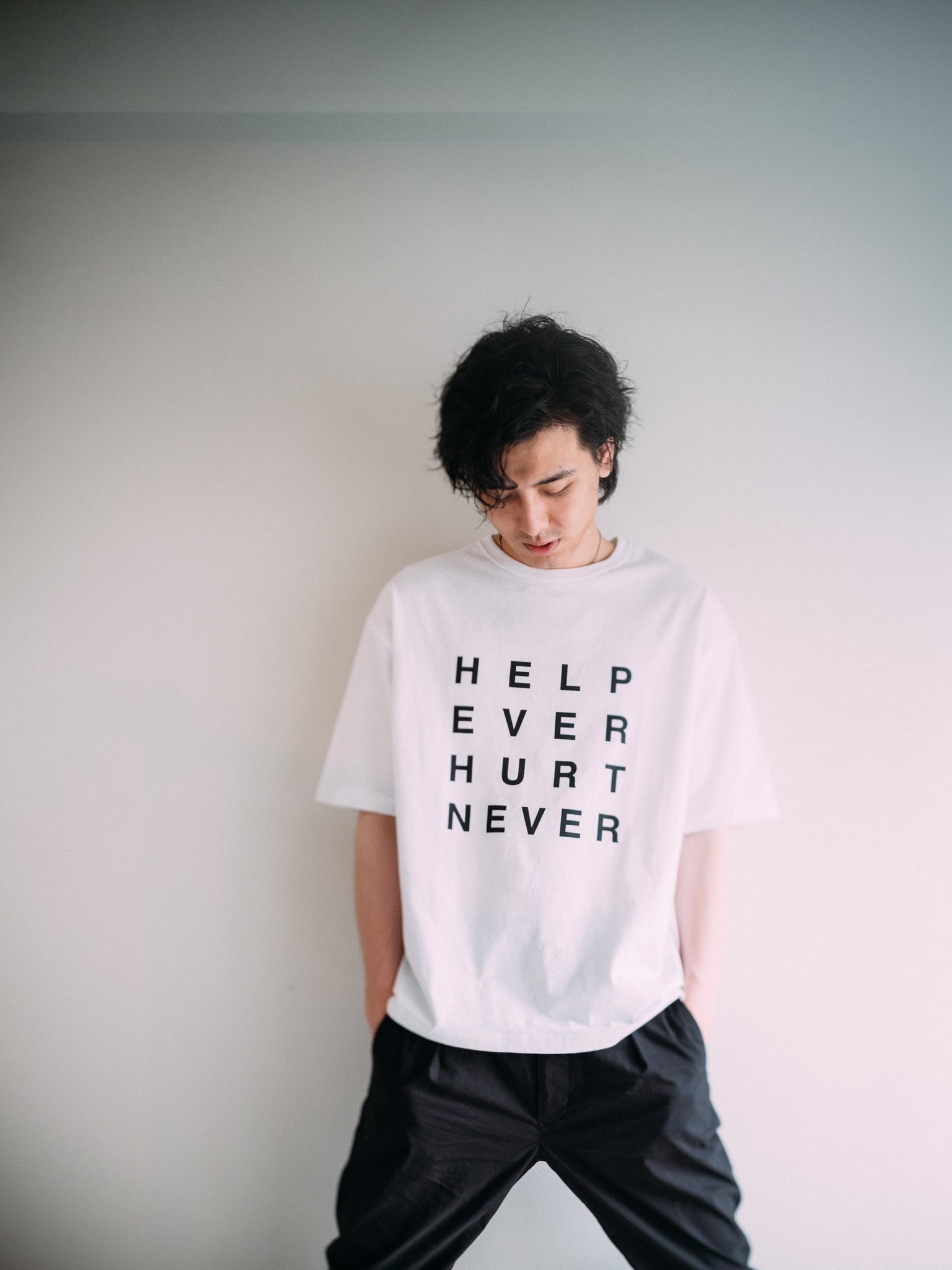 藤井風 ナンでなんなん ロングtシャツ XL - ミュージシャン 藤井風 ナンでなんなん ロングtシャツ XL - ミュージシャン
