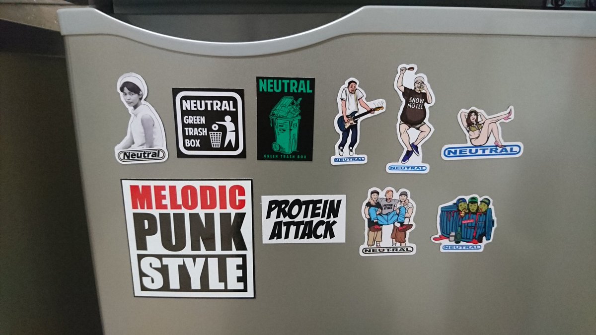 NEUTRAL_BASS's tweet photo. 少し増えました(^-^)
#NEUTRAL
#MELODICPUNKSTYLE
#PROTEINATTACK https://t.co/YFAaxPHtft