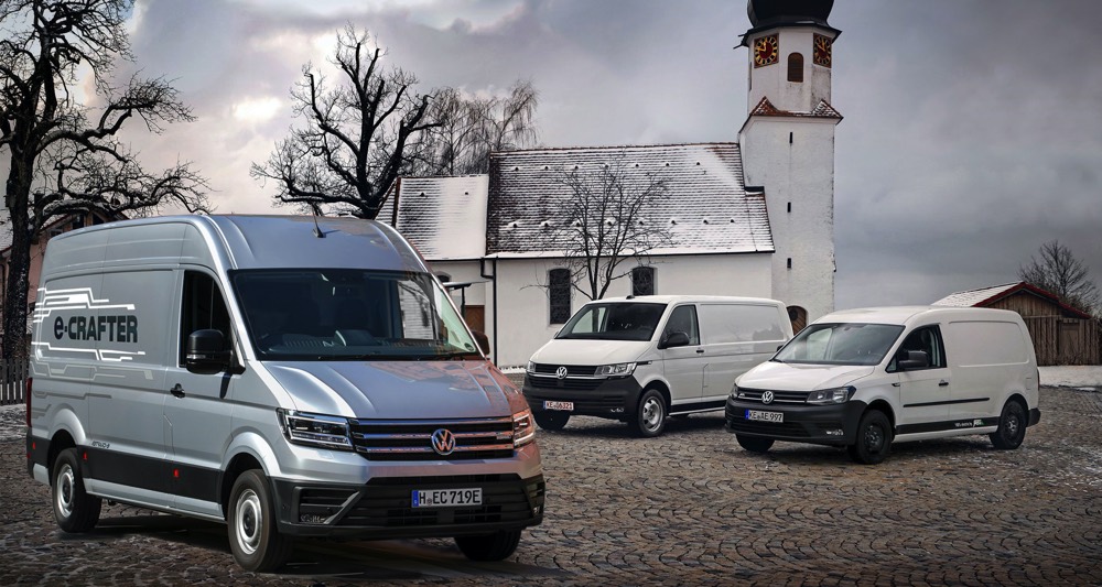 MovilidadHoy's tweet photo. Nueva gama eléctrica de los comerciales de @VW_es #eCrafter #eTransporter #eCaddy, los dos últimos de la mano del preparador ABT. Autonomía, precios, carga... aquí 👉 https://t.co/AHkQehrkI4 @vw_es_prensa #furgonetaseléctricas https://t.co/S8M040q0UF