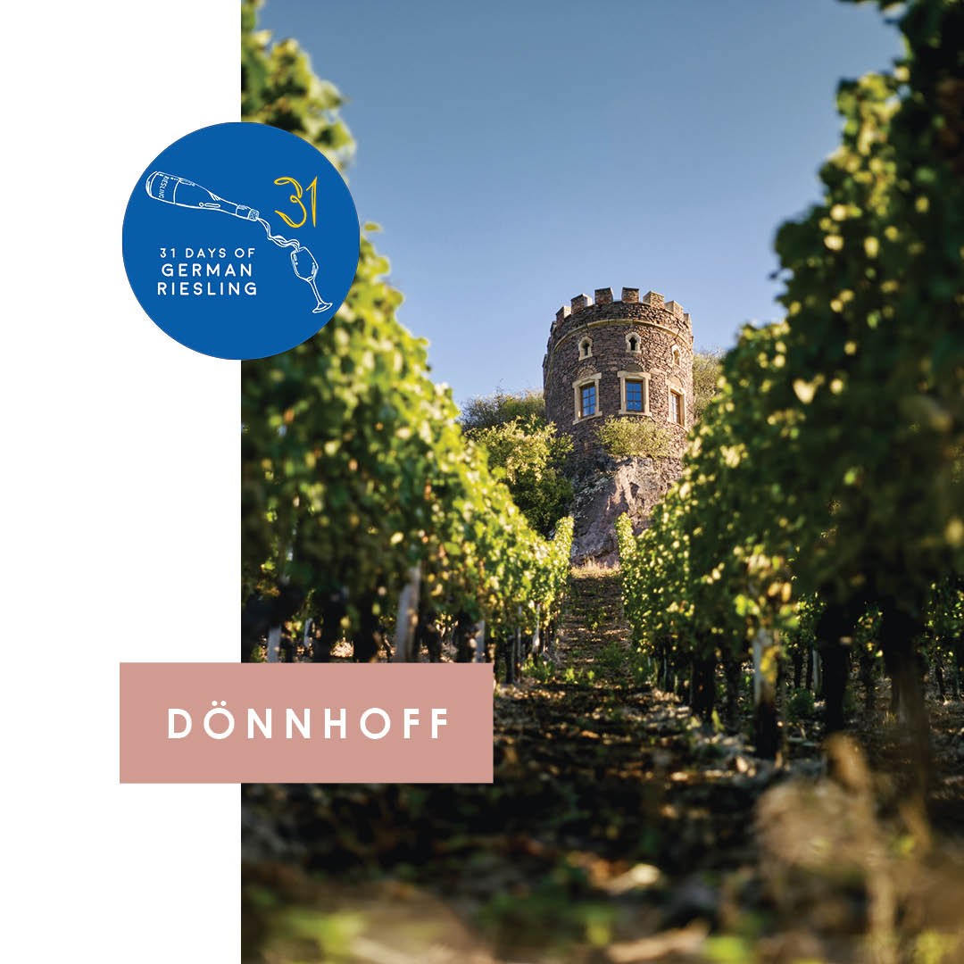 ABSWines's tweet photo. Felsenberg; splendidly located on a steep southern slope. Stony volcanic soils heat up quickly & the warmth generated produces Rieslings with racy fruitiness & mineral acidity, recognized for their distinctive flinty aromas #31DaysofRiesling @WinesofGermany #donnhoff #Riesling https://t.co/zCS95czQWN