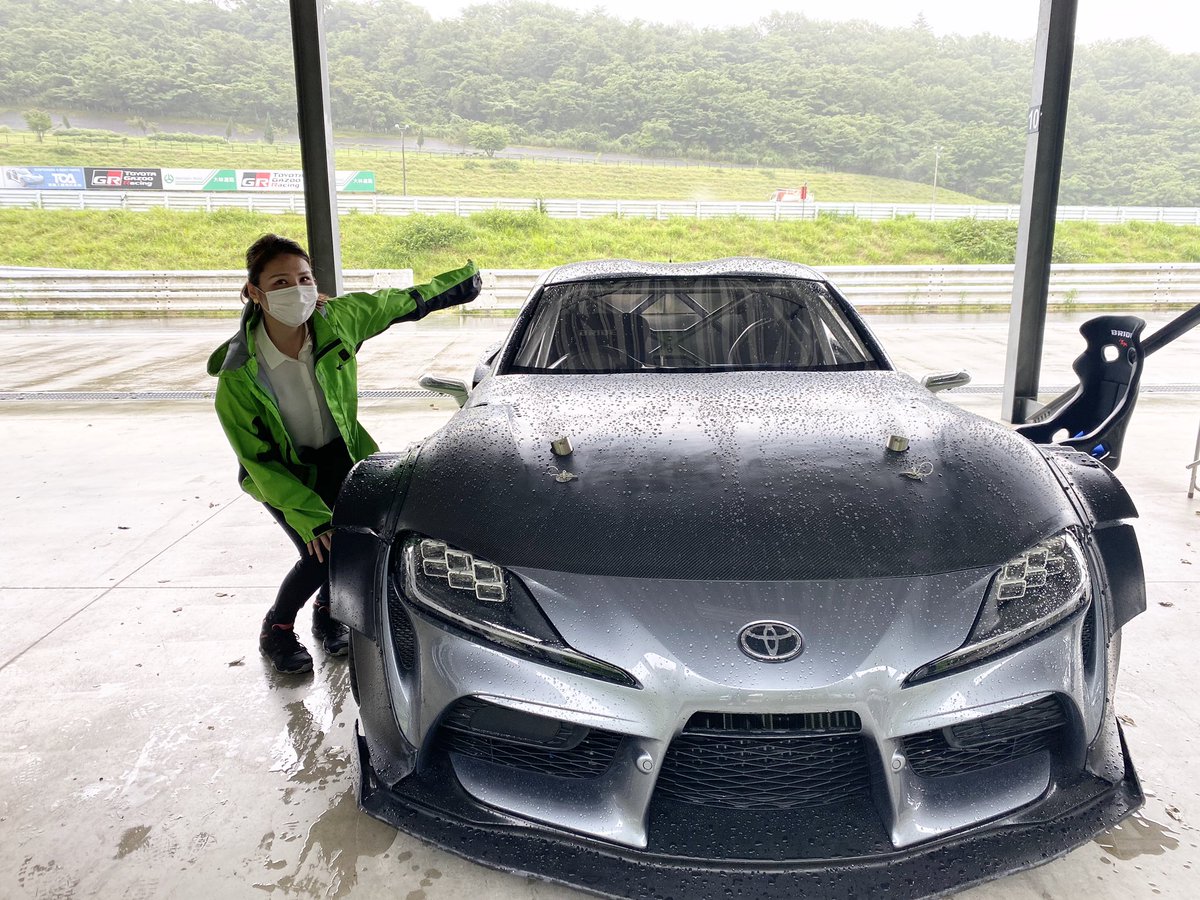 kah_savu12's tweet image. 富士スピードウェイに俺だっ！レーシングのテストを見にいってきました^ ^！
久しぶりのエンジン音！
痺れたーーー^ ^❗️❗️❗️

#俺だっ！
#3uz
#d1