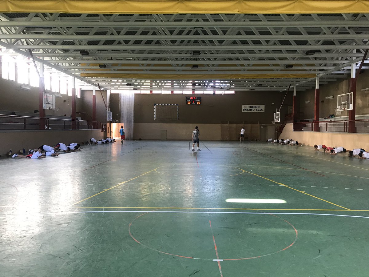 techballcampus's tweet photo. Última mañana del #Turno1 en @techballcampus
Seguimos entrenando y como colofón tendremos las finales de Habilidades y Tiro.
#Campus #Baloncesto #TechBall #Summer #ColegioParaíso https://t.co/JR5gWmnjlp