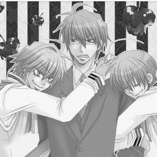 Today's  #yaoi is, "Miwaku no Ringo" Kei is the son of a powerful family who's unhappy with everyone always sucking up to him. But his new teacher isn't interested in his family connections, in fact he doesn't seem to like him at all!I  Kazuhiko Mishima! ☆♡☆ #Manga  #BL