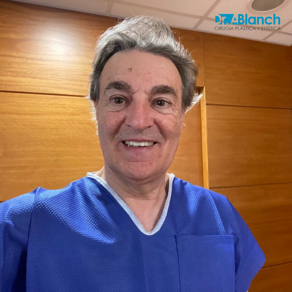 DrBlanch's tweet photo. 🤗 ¡Buen viernes a tod@s!
_____
#cirujano #cirujanoplastico #viernes #clinica #cirugia #cirugiaplastica #cirugiaestetica #findesemana #FelizViernesATodos https://t.co/Vh3tSGQXQF