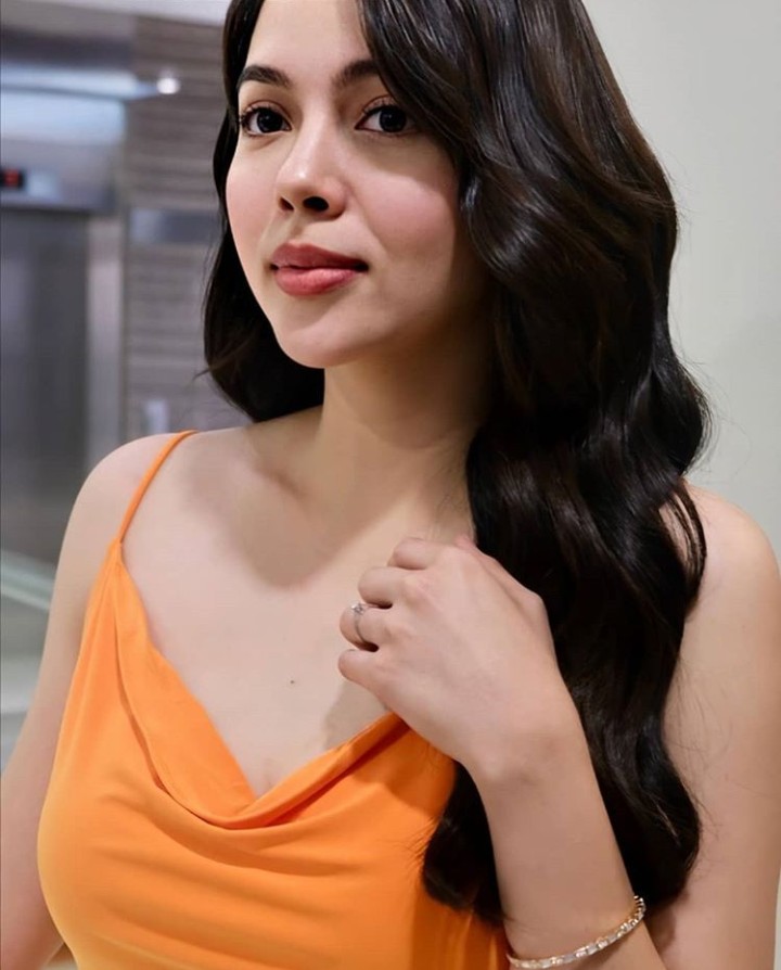 JuliaMSpikers's tweet photo. Bakit ka ganyan? @montesjulia https://t.co/qvYlXRzqKN