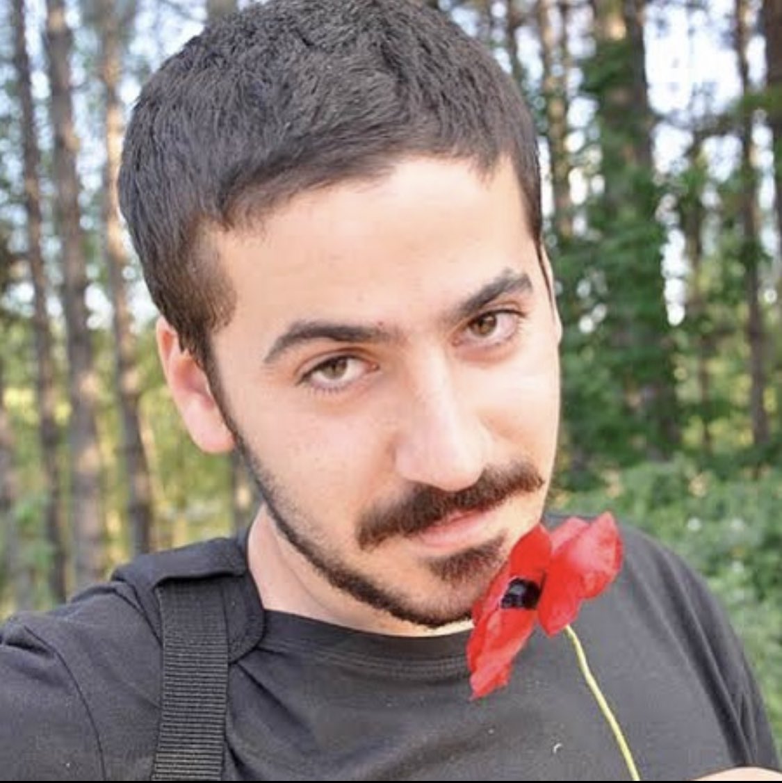 akzedef's tweet photo. 10 temmuz 2013 “Ali’ye atılan son tekmeyi unutma” #10Temmuz2013 #Aliismailkorkmaz #aliismailhep19yasında ❤️ https://t.co/4onYsqwAuK