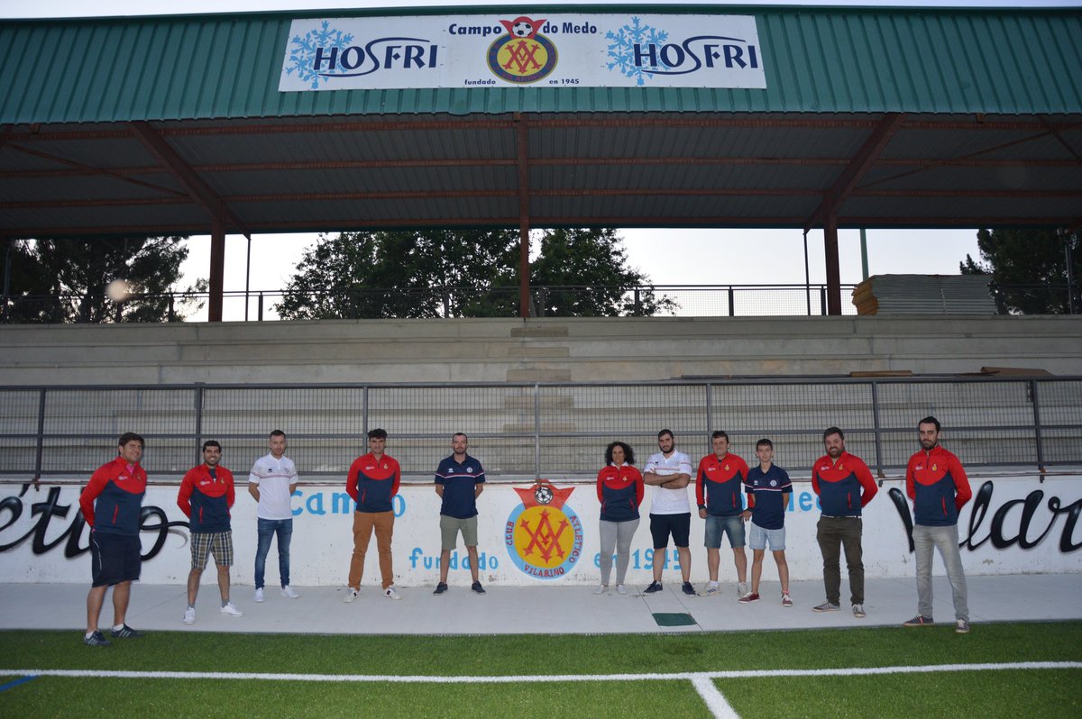 AurienseCA's tweet photo. 📰 Comezamos publicacións coa presentación da nosa casa. 
🏡 Xogaremos os nosos encontros no campo de "O Medo" de Vilariño.
👉 Agradecer ao At. Vilariño e directiva, as facilidades para un convenio que beneficiará a deporte base, parroquia e Concello do Pereiro.
⚽🔜 ARRINCAMOS!! https://t.co/MJNUUaMPkv