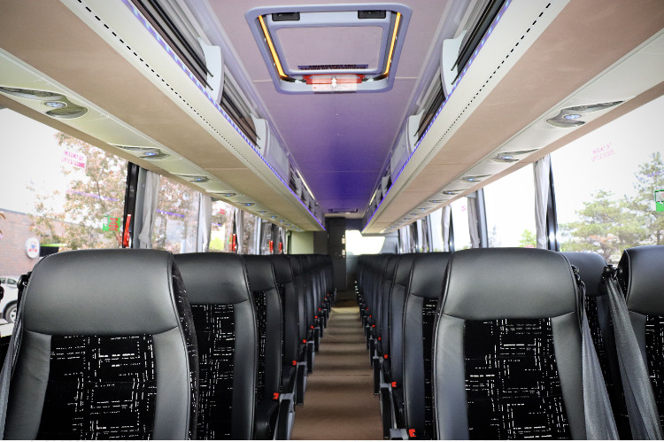 damerabus's tweet image. The #TS45 is ready to meet all your large coach needs! This 56 seater includes state of the art safety features, a luxurious, customizable interior, and a 100% stainless steel frame. Visit damerabus.ca for more details! #madeforcanada #newbus #coach #temsa #damerabus