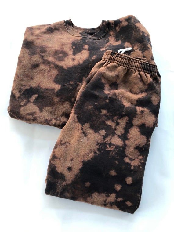 xcouragecrypto's tweet photo. POTATO WEARS, ADIRE HOODIES AND SHORTS are available in different colors at @potatowears

Hoodies: 8k
Sweatshirts: 7k
Tees: 5k
Shorts: 4.5k
Delivery: A Token
Address: Tejuosho plaza, yaba, Surulere.

Send a DM to @potatowears. QUALITY ONLY! https://t.co/oCrAKmEHRj