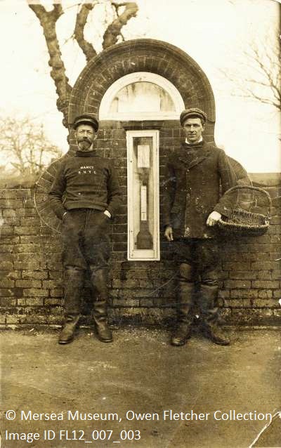 Coming up on your left is this intriguing looking artefact. What did it contain?A barometer, used by the local fishermen who’s cottages still stand on this site!Known as “The Square”, these cottages show both a classic design and the affluence that the fishermen historically had.