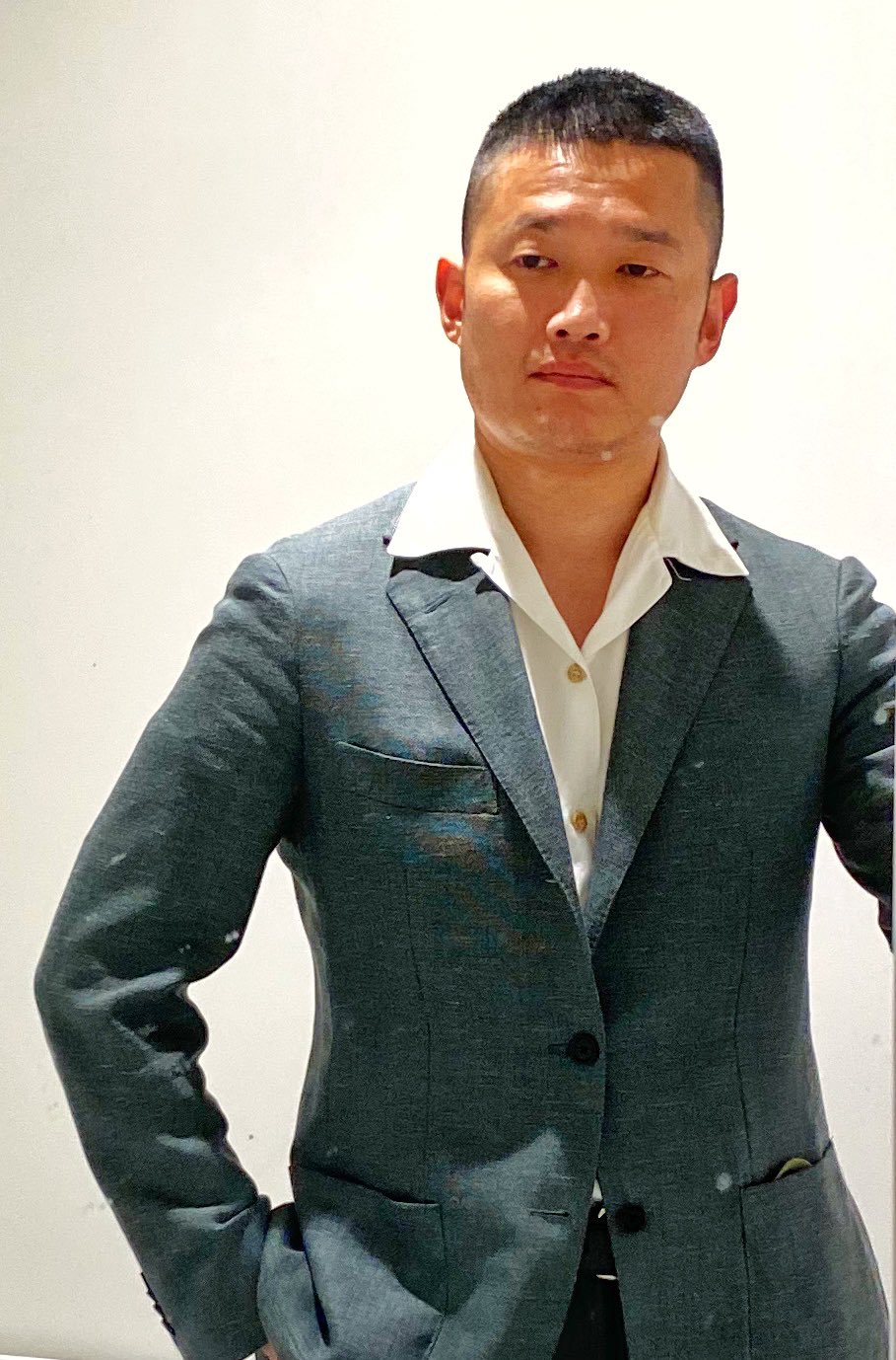 정궁주 三神亮 クールビズでノーネクタイ ワイシャツの素材次第ではクソダサなので ここは古に立ちかえって開襟シャツをオススメしたいオタク クールビズ 開襟シャツ スーツ男子 大日本開襟シャツ普及協会 T Co Kkacoomkut Twitter