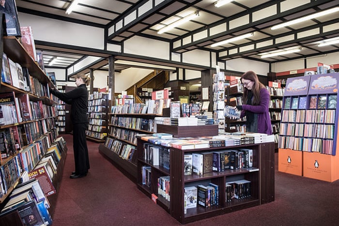 It stayed my holiday job till 1994 when I finished my Lit degree at Stoke Poly & I went to work for  #Webberleys in Hanley,  #StokeOnTrent. Webberley’s was a Stoke institution. A huge indie bookshop with printworks above that printed pottery catalogues. It was very brown. 3/x