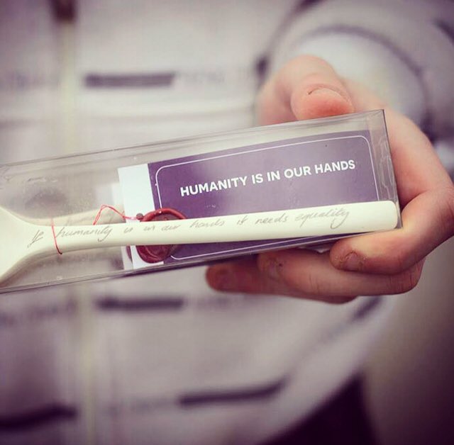 CTwomeyStudio's tweet photo. The things we made together:

Humanity Is In Our Hands 2017

Thanks to the public, @HMD_UK and Nisad. 

#humanity https://t.co/GCtYYKyhFE