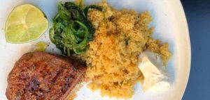 Schon wieder lese ich gerade in einer Online-Postille: "Die Deutschen essen immer weniger Fleisch". Das stimmt aber eigentlich gar nicht - lest hier die Begründung: buff.ly/38JkqpW