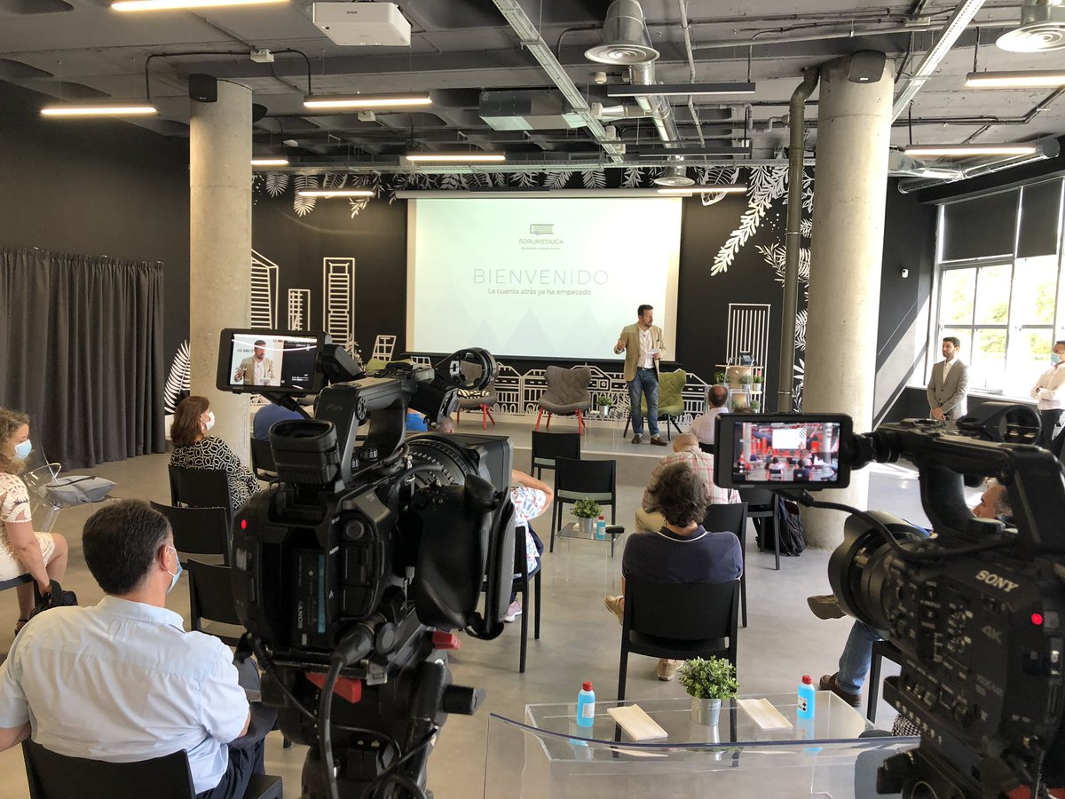 ForumEduca tweet media