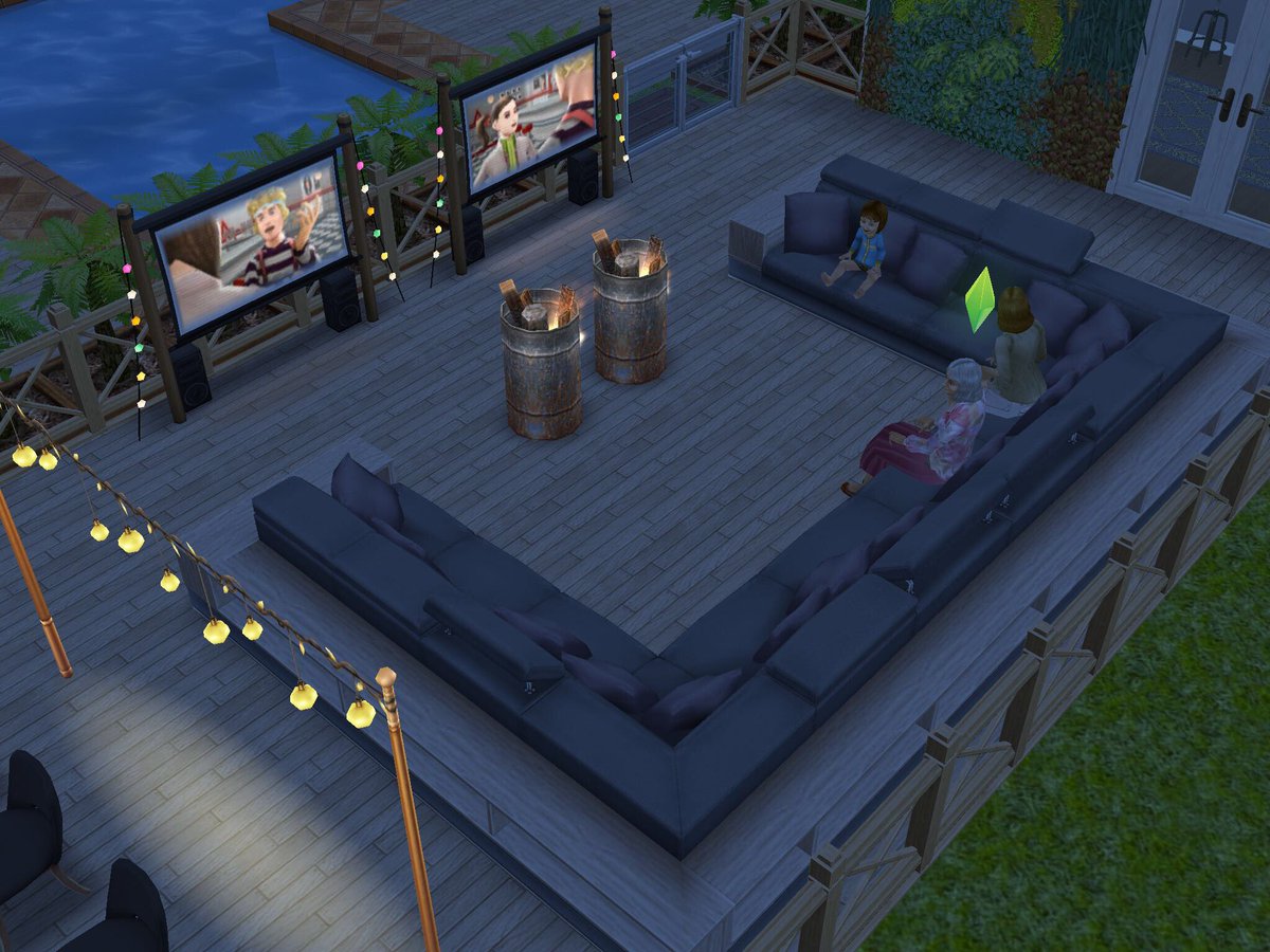 simsfreeplaye's tweet photo. cinema outside? Yes please #simsfreeplay #sims #thesimsfreeplay https://t.co/luKVeK3jKk