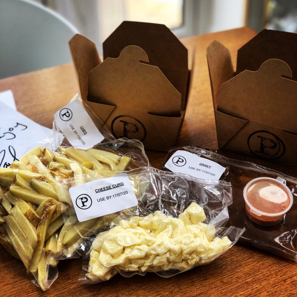 MaeganPN's tweet photo. This is what heaven looks like if you’re Canadian! 🇨🇦
So excited for this taste of home.
Thanks @ThePoutinerie for this #DIYpoutine kit!
#poutinefriday #getinmybelly #FridayFeeling https://t.co/WMOv6AkkLo