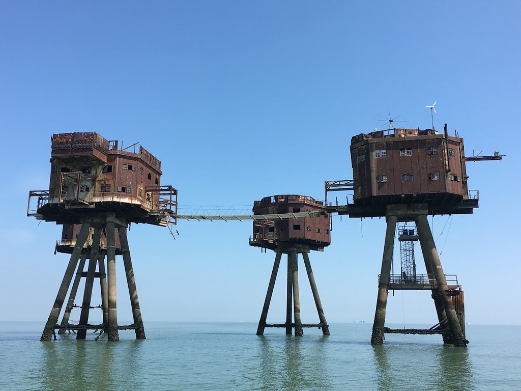 #CreativeEstuary aims to transform 60 miles of the Thames Estuary across Essex and Kent into one of the most exciting cultural hubs in the world.  Help make this programme special and tell #MyEstuaryStory at myestuarystory.co.uk