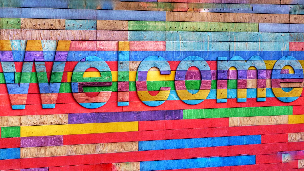 Welcome to our new followers @BenMinsterFM @CazRuss82 @Boro_DeputyMYP @TrapezeHR @YMCA_TeesValley @BrentKilmurray @Laura_Castle @Wintringham1 @TeesVTogether @MissHSci @RiponVisit @YIBScarborough @CPA_SWYorksWing - nice to meet you all and have a great #weekend #jobs #thankyou 😀