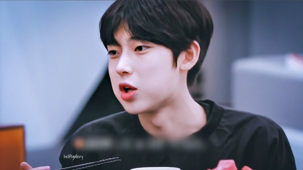 beliftgallery's tweet photo. 📸 [EP.3] y'all happy to see his cheerful side again? 🥺

#YouCanDoIt_ILAND
#ILAND_EP3 #ILANDonFIRE 
#ILAND #I_LAND #아이랜드 https://t.co/dO8BexalKD