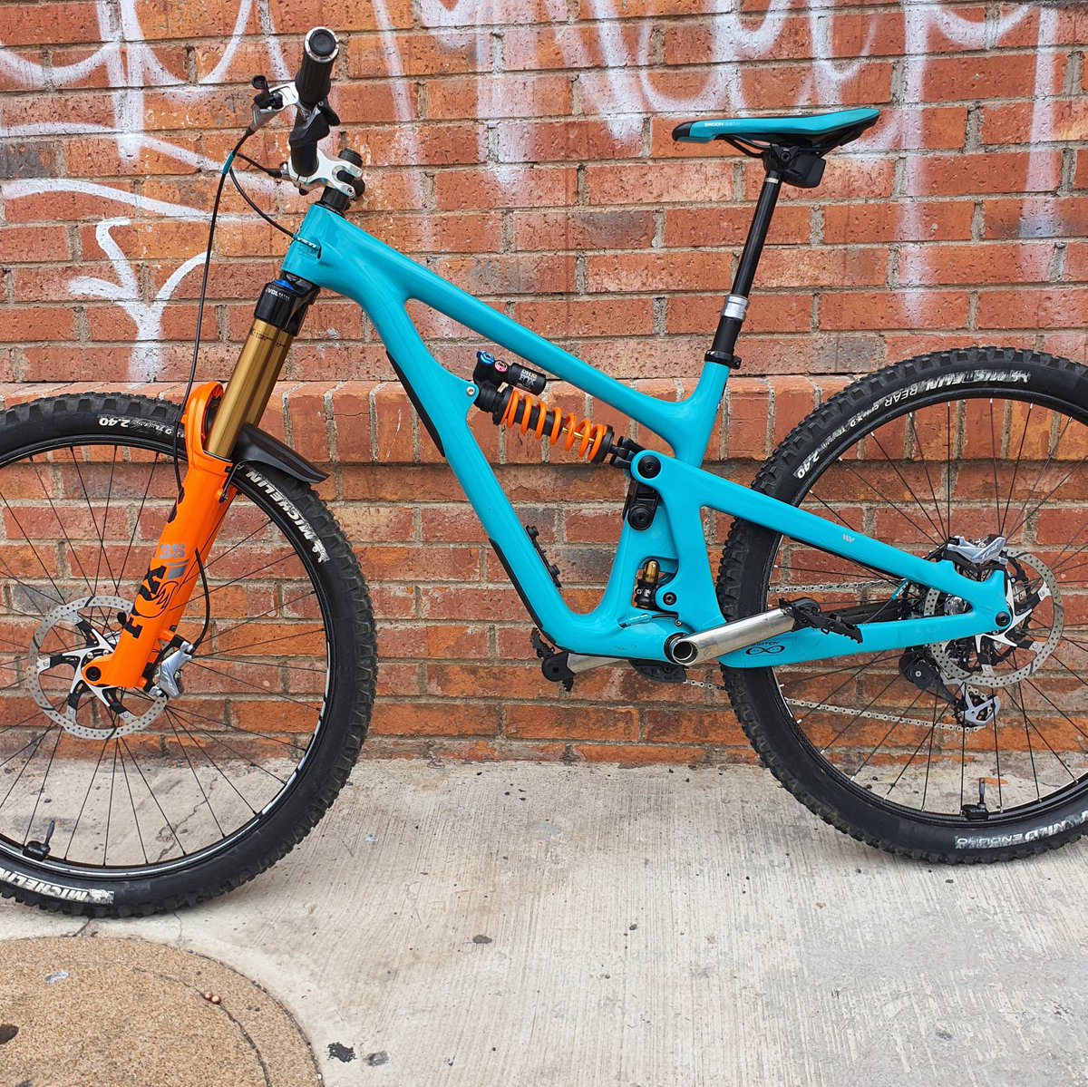 💎💍 #BikextoreBuilt 💥🛠️ #mtb #enduromtb 🚴🏻 #bikeporn 💦 #bikes 🚴🏻#xceedyourlimits 💥