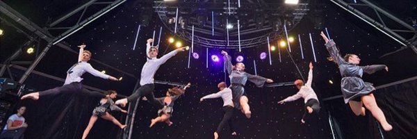 Really looking forward to your company on tonight's evening show from 6 <a href="/BBCCornwall/">BBC Cornwall</a>. I'll be chatting about #cornwall inspired paper lampshades <a href="/rosartist/">Papershades</a>, video auditions for performing arts school with <a href="/jasonthomasdanc/">Jason Thomas Dance</a> and upcoming films at the cinema.  And happy music!