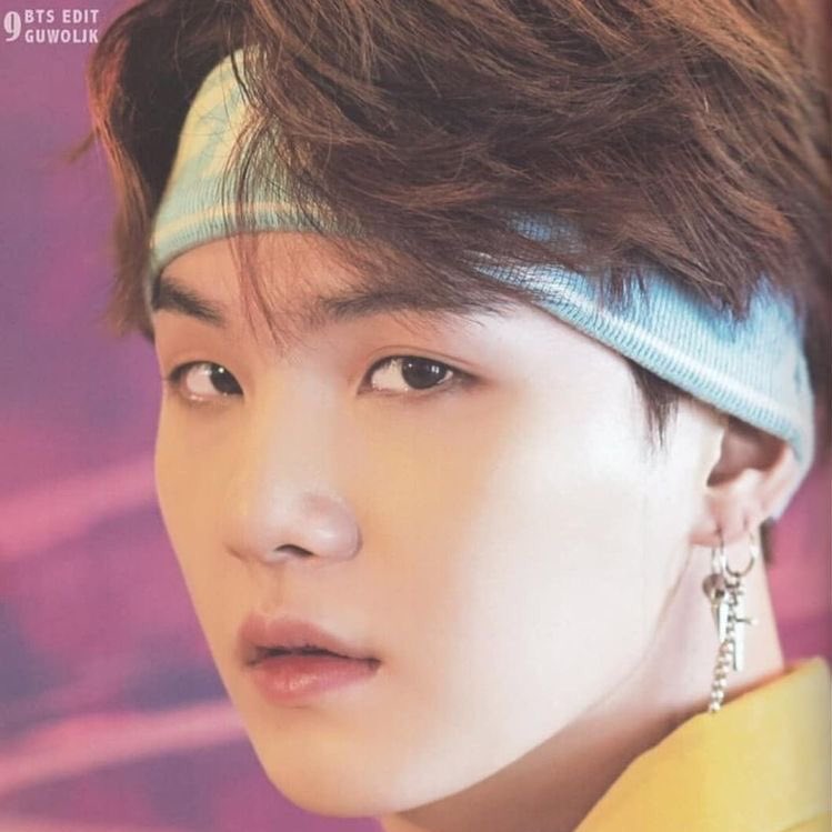 Yoongi in headbands - a long thread 