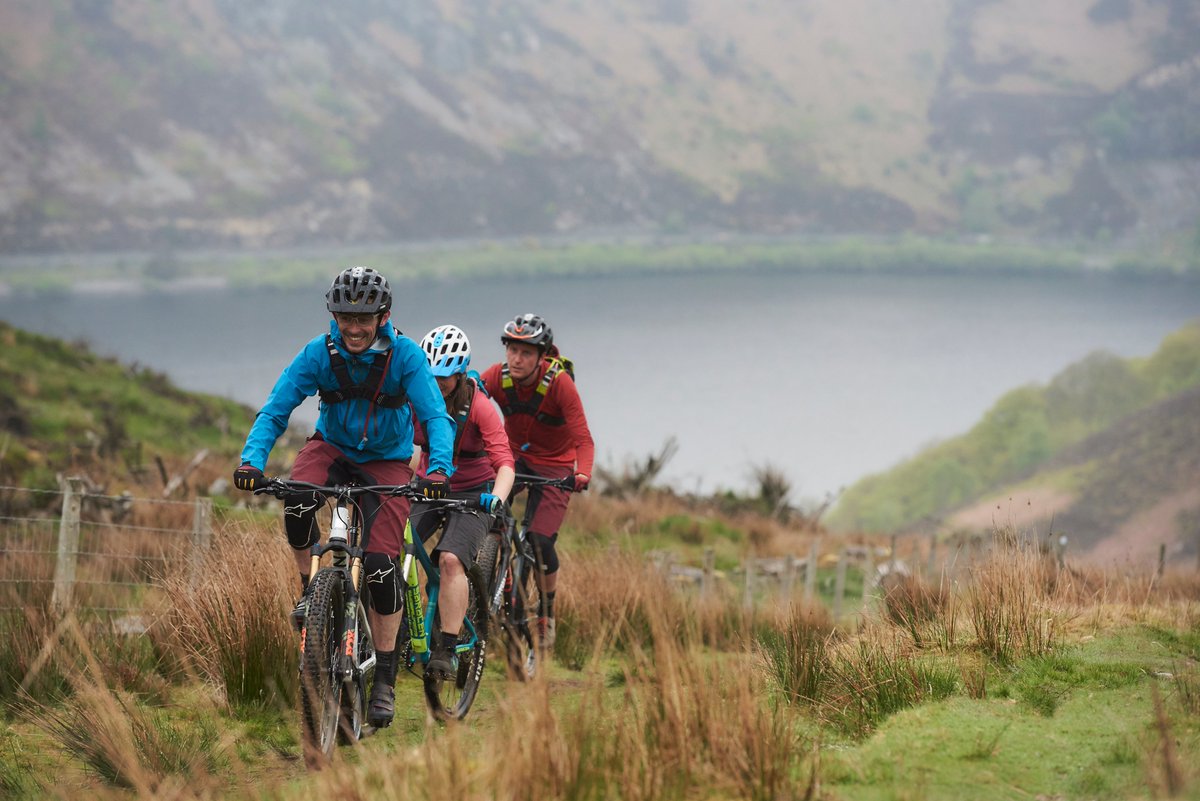 Mountain bikers looking for a long-distance ride away from the crowds should look no further than the Trans Cambrian Way. This 108-mile long route snakes its way through the heart of mid Wales, and climbs over the oldest mountain range in Europe. 

natural-britain.com/mountain-bikin…