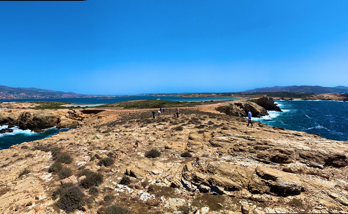 NorwInst's tweet photo. The #scip2020 team set a new record today: three islands surveyed in a single day of fieldwork!
The islands might have been particularly tiny today, but there was still plenty to document!
.
.
#archaeology #greece #cyclades #sea #ClassicsTwitter #islandlife https://t.co/Q2abA8zgDt