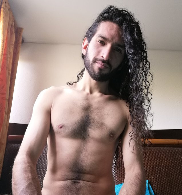 Time to worship and fap https://t.co/MOo3P4XAS6 https://t.co/McaOoBV5zd