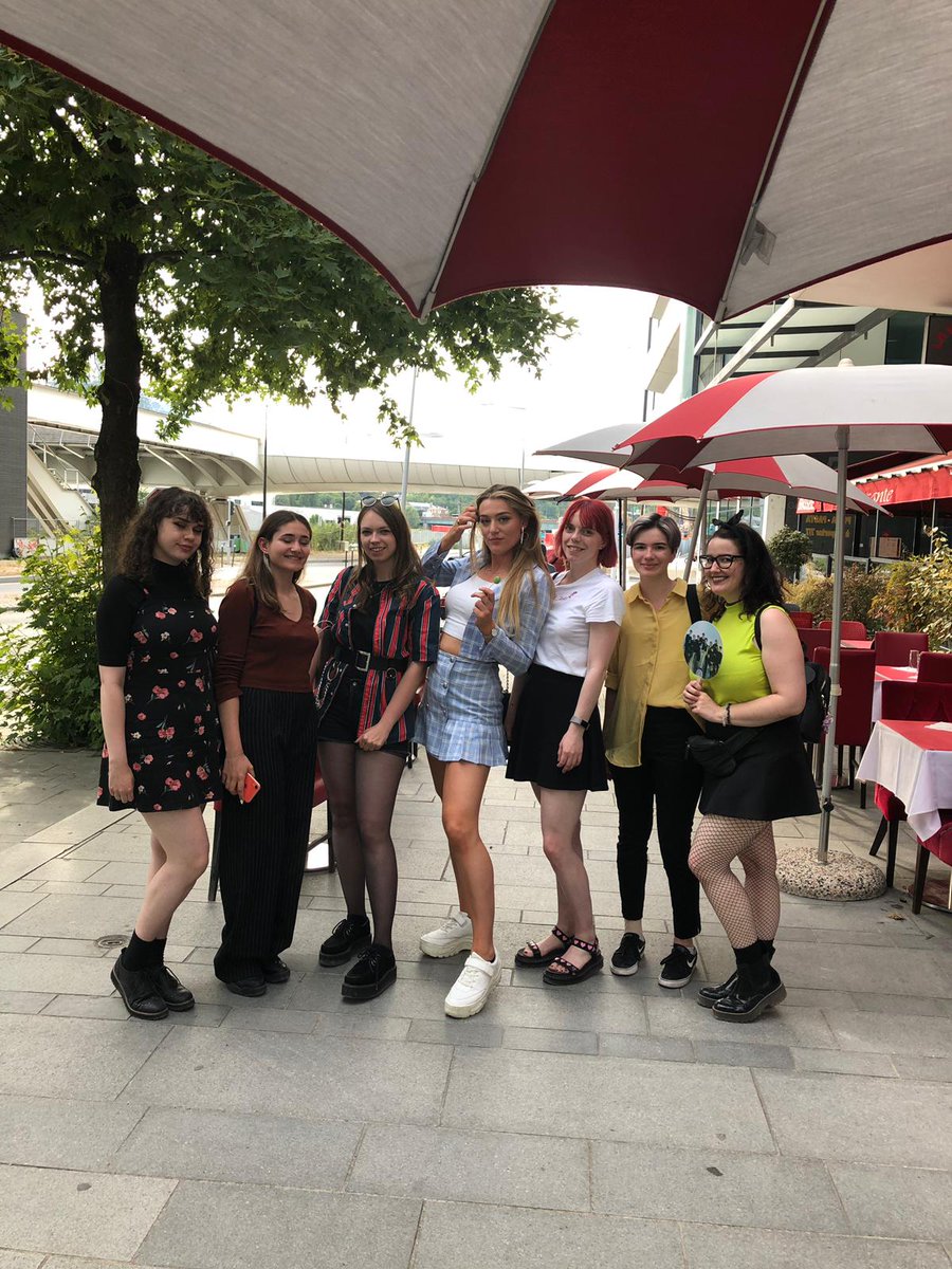 yvnhopaws's tweet photo. one year ago~ 💚
#NEOCITYinPARIS #NEOCITYTOUR #NEOCITYTHEORIGIN https://t.co/L9cb01Z6pp