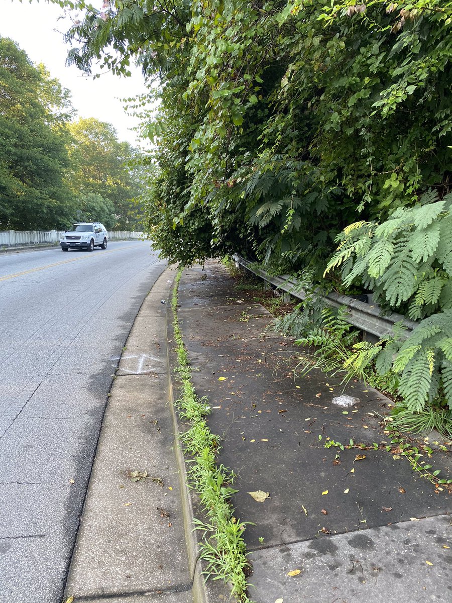 Finally - I could go McDonough to Milton Ave to get back to Hank Aaron. But this is the situation on Milton Ave for pedestrians... &ndash; bei  Atlanta Beltline Corridor at Milton