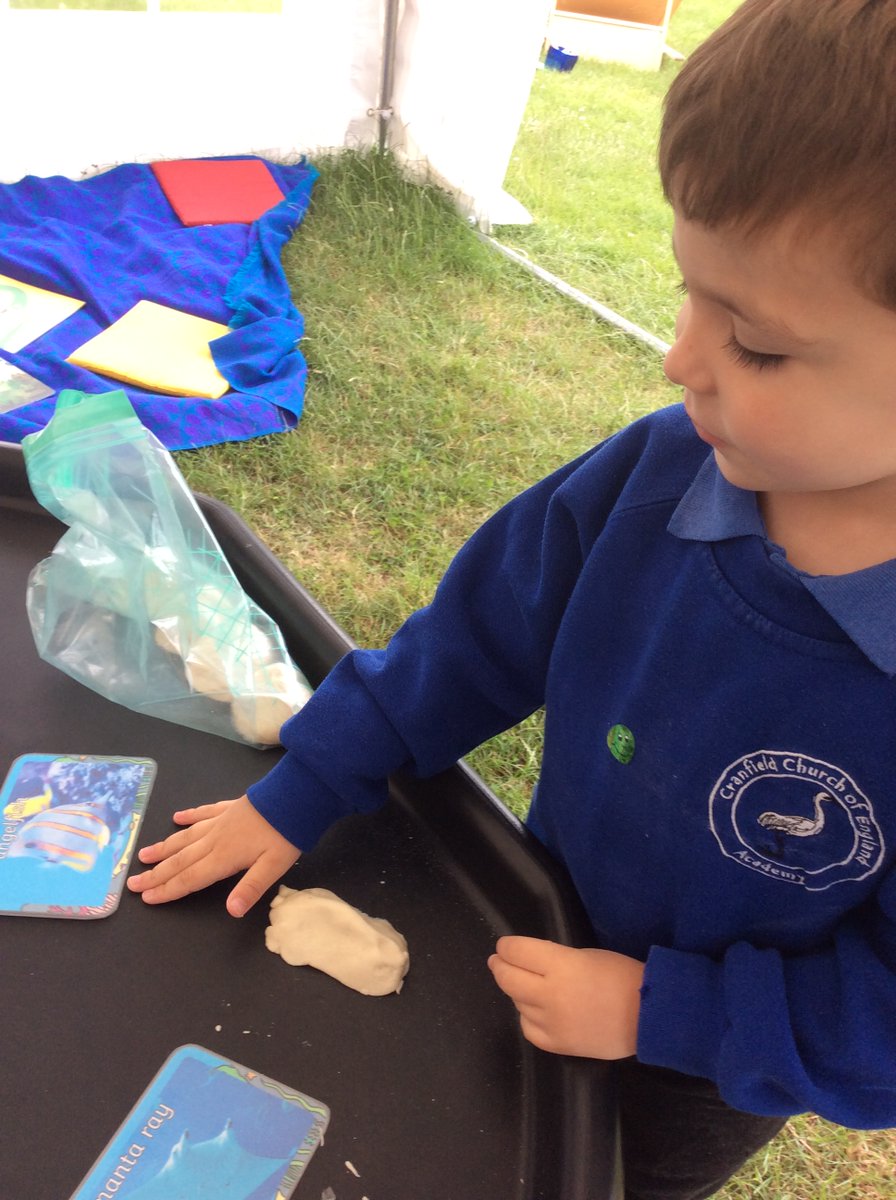 MissGeorge_1's tweet photo. We made salt dough sea creatures, rolling, pushing and shaping the dough to make them just right. We waited for them to dry, then painted them to look beautiful! https://t.co/ohVAzJjgUh
