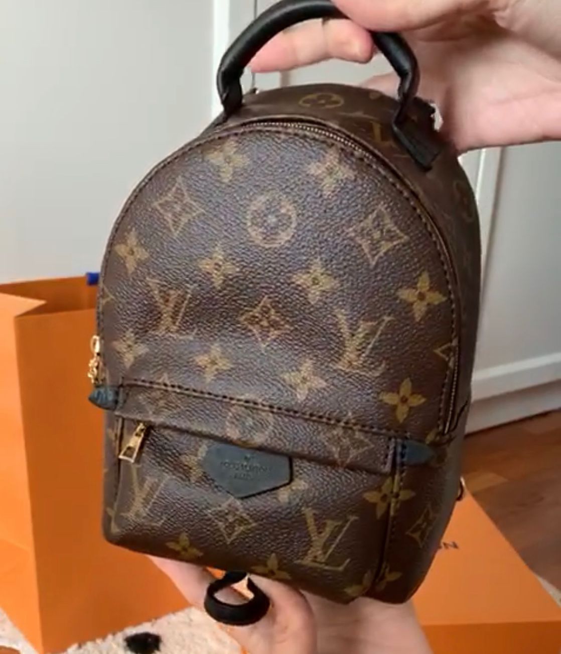 BJLuxury on X: The new version of the Mini Palm Springs from Louis Vuitton  is much easier to use with the latest zipper pull😃Fresh from store. Full  set with original receipt SGD3300