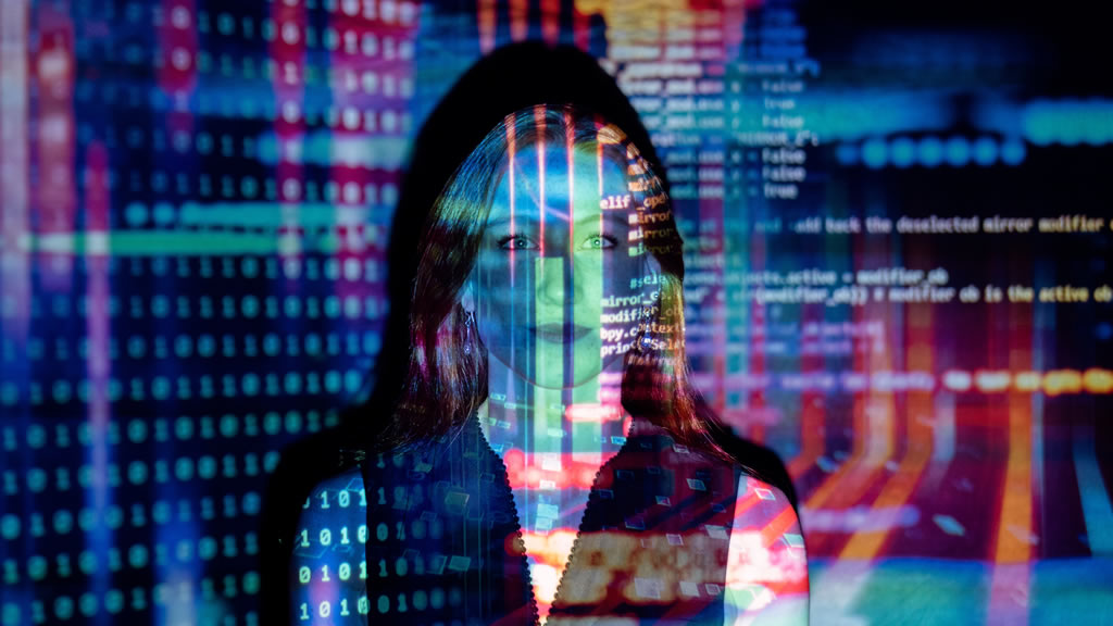 It may be free to put your data into Amazon's cloud but getting it out will cost you dearly. Securely protect your data with a self-hosted instance of #NextCloud in #OracleCloud. autoize.com/benefits-of-de…