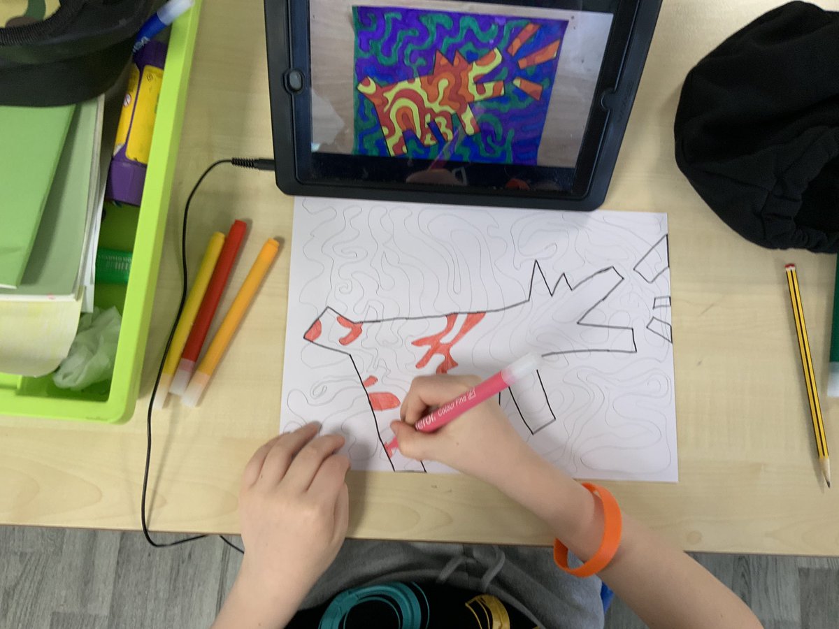 Michelle Walsh (@shell_walsh235) on Twitter photo Orange bubble have taken their Keith Haring artwork to the next level. They are enjoying using new skills to create their own masterpiece. π¨π@LaurenKilleen93 @DepHead_Jones <a href="/PPA_Layton/">PPA Layton Primary</a> <a href="/MrsGladwin11/">Christine Gladwin</a> #creativity Orange bubble have taken their Keith Haring artwork to the next level. They are enjoying using new skills to create their own masterpiece. π¨π@LaurenKilleen93 @DepHead_Jones <a href="/PPA_Layton/">PPA Layton Primary</a> <a href="/MrsGladwin11/">Christine Gladwin</a> #creativity