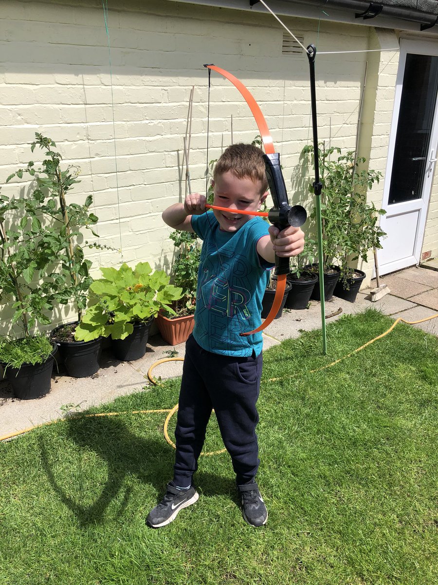 HLloyd19's tweet photo. @StAnthony1_2T Our next door neighbours kindly gave the boys this big box of Lego! Sean’s made allsorts this morning! He’s done well with his spellings and wrote a very short story on bears 🤦‍♀️he’s enjoyed playing in nannas garden &amp; is now playing with his pretend bow and arrow in ours ❤️ https://t.co/gZ2bhW6w0i