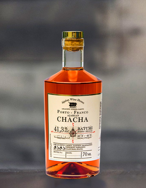 GeorgiaWineland's tweet photo. 🇬🇪☀🏞👍Chacha "Porto Franco" from the Adjara Wine House-a national Georgian drink, characterized by a high alcohol content.
Chacha: Porto Franco
Region: Adjara-Georgia
Manufacturer: Ajarian Wine House
Strenght: 41.3%
Volume: 0.7 L
Class: aged Chacha barrels
Price-from 20 $ https://t.co/x7ZXxWaXDE