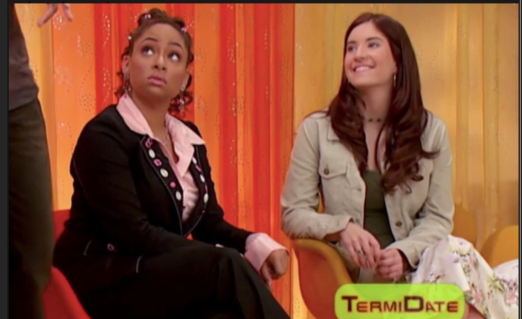 The contrast between pale pink and black *chef's kiss*