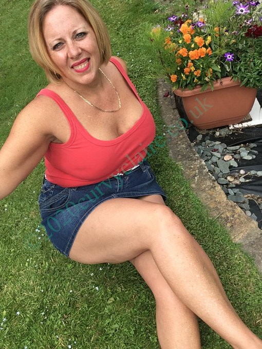 Enjoying the garden after a very wet week #garden #denim #mini #vest https://t.co/jaN1oPhIMn<a href="/tag/garden"class="tags">#garden</a><a href="/tag/denim"class="tags"><span>#denim</span></a><a href="/tag/mini"class="tags"><span>#mini</span></a><a href="/tag/vest"class="tags"><span>#vest</span></a>