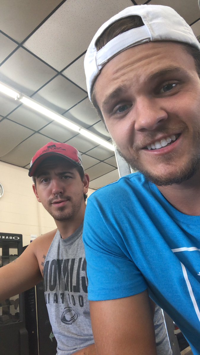 kile (@kylehuebner35) on Twitter photo 