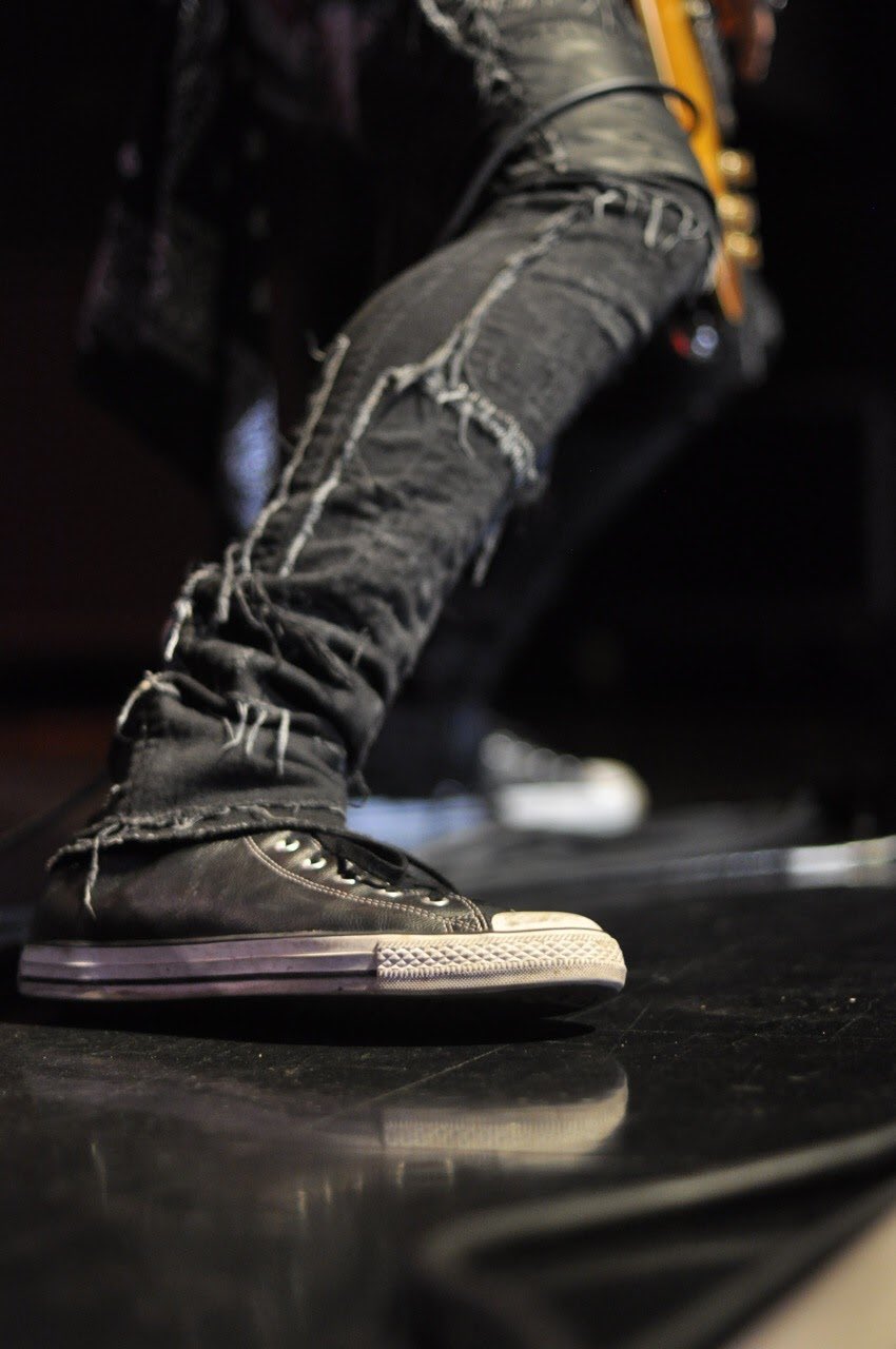 slash converse