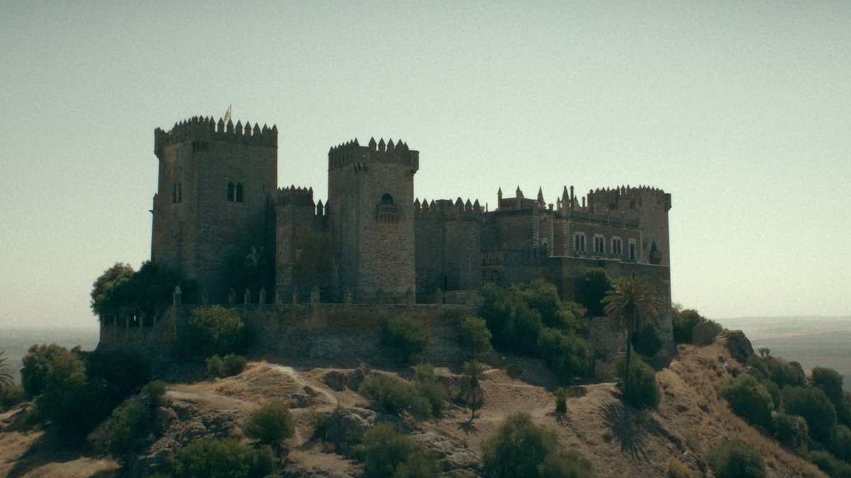 NetflixES's tweet photo. Vale, nos flipa #LaMonjaGuerrera pero es que sus localizaciones nos tienen con la maleta hecha para pasar el verano en Andalucía. https://t.co/U4U04hHkac