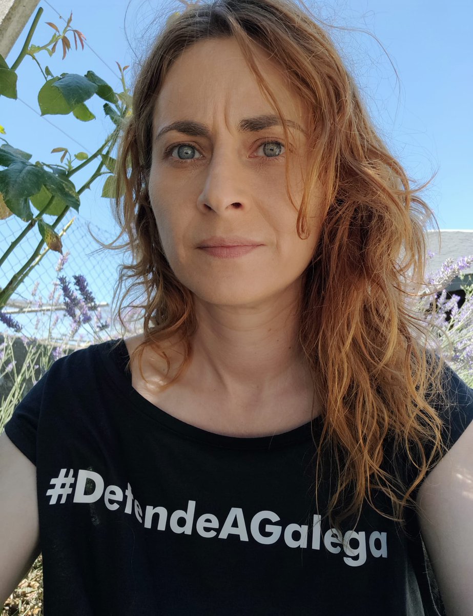 DefendeAGalega's tweet photo. O 112 é o número de emerxencias. Tamén o de semanas que levamos pedindo medios públicos dignos, libres de manipulación e ó servizo da sociedade. Porque a emerxencia en Galicia non só é sanitaria.
Manuela Iglesias
#12X🗳
#AlertaInformativa #VenresNegro112CRTVG #CompromisoCoPúblico https://t.co/1VD49HcIKq